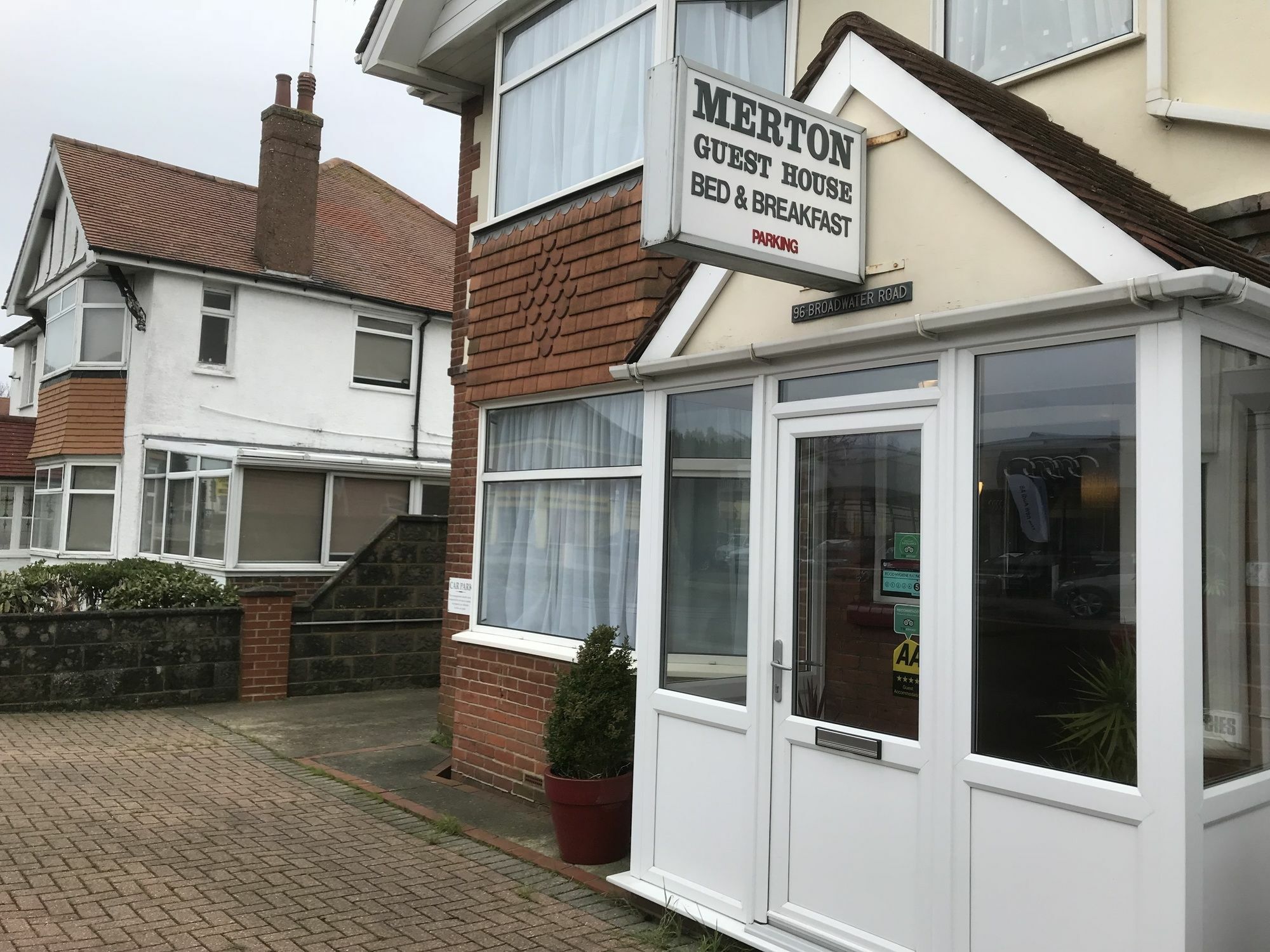 Merton House Worthing Dış mekan fotoğraf